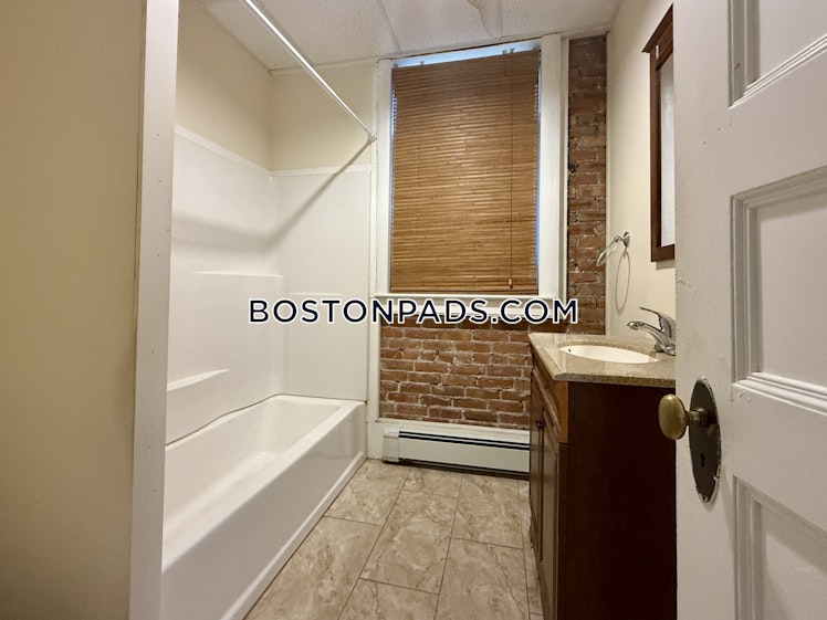 greenough St., Brookline