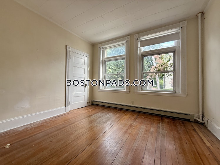 greenough St., Brookline