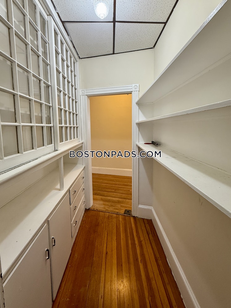 greenough St., Brookline