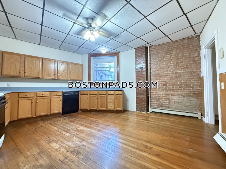 greenough St., Brookline