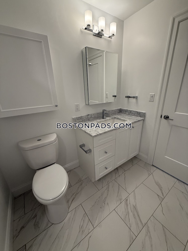 Gerry Rd., Brookline