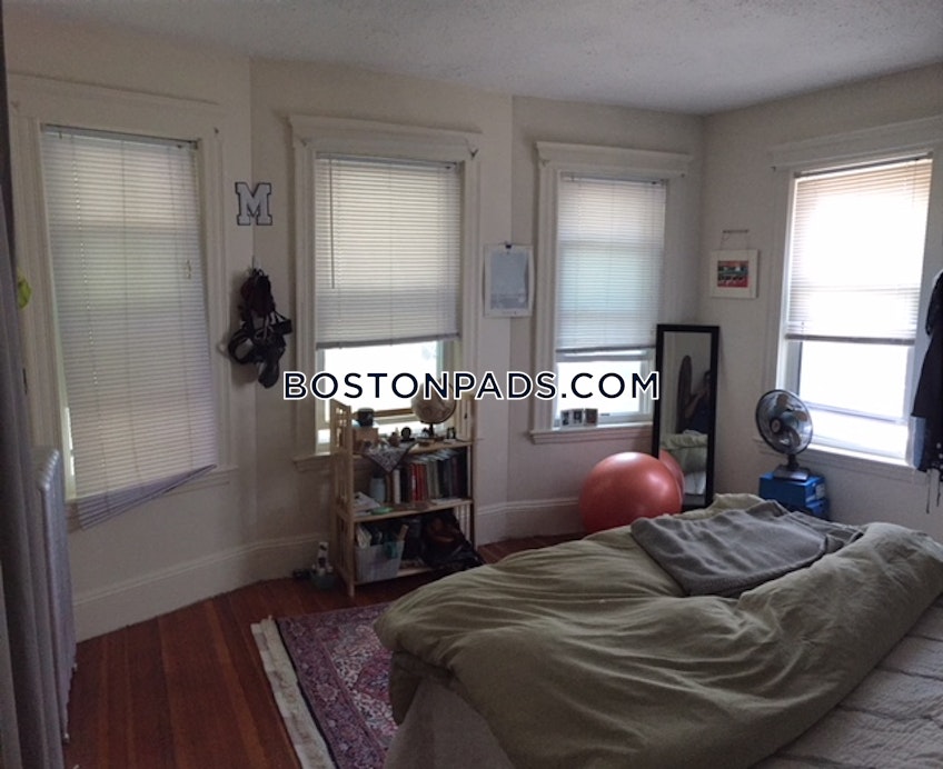 Somerville - $3,700 /month