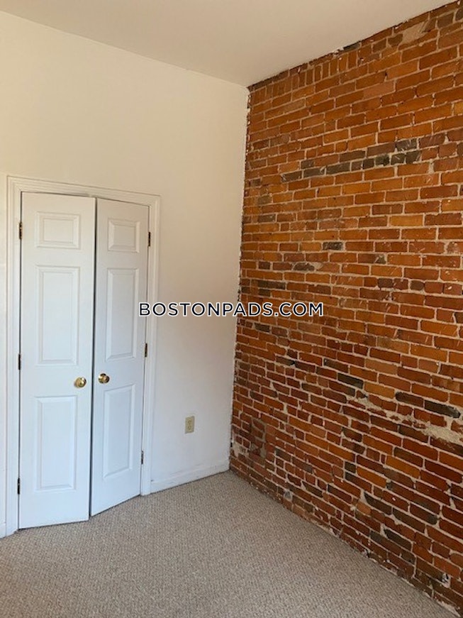 Boston - $3,500 /mo