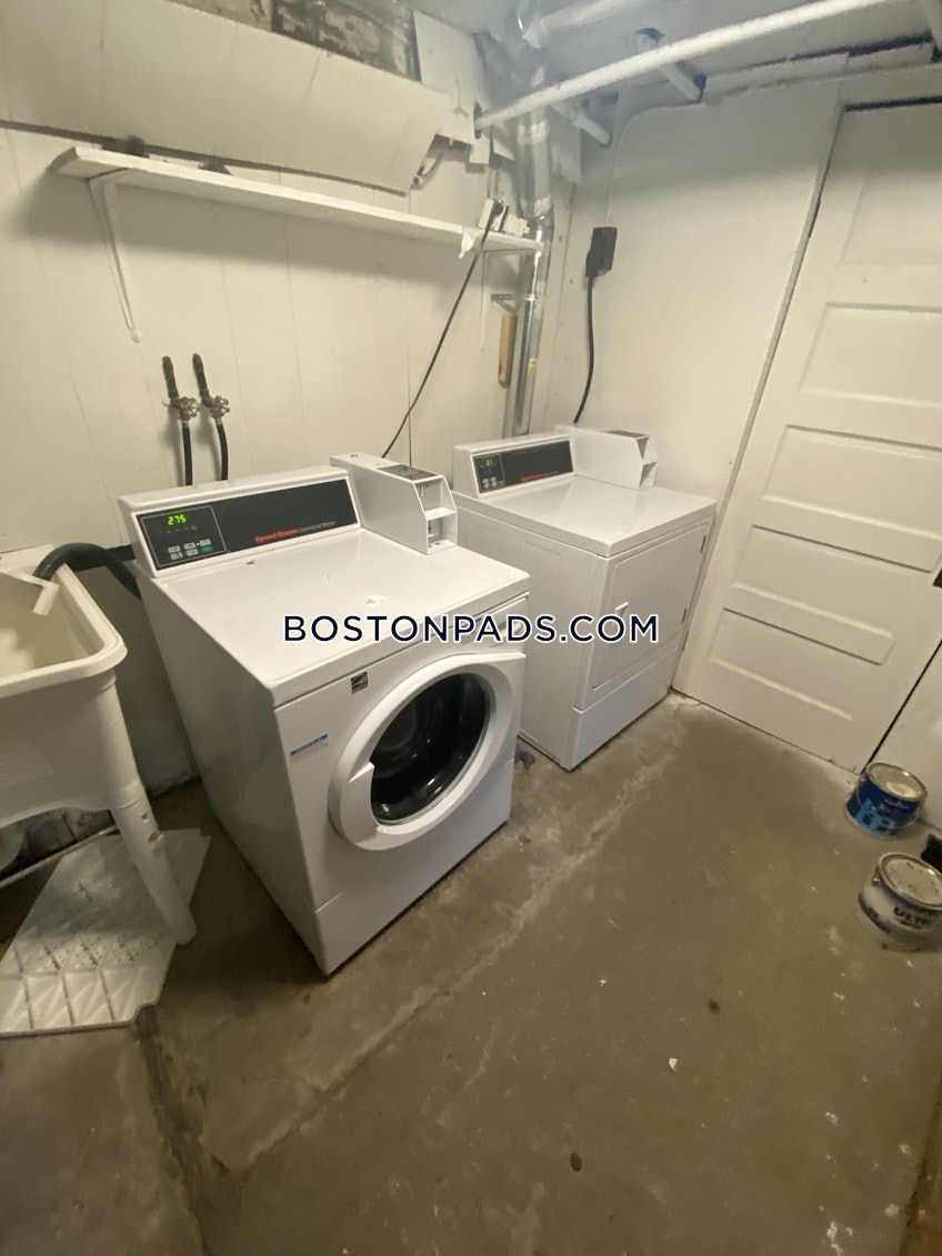 Somerville - $3,300 /month