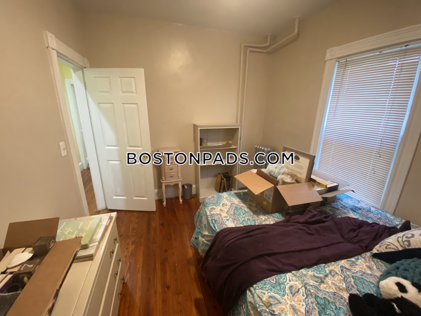 Boston - $2,500 /month