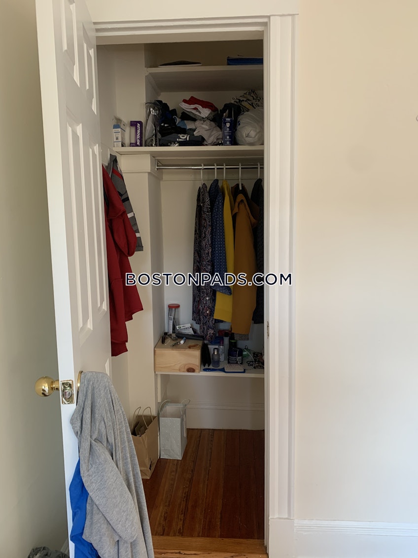 Boston - $2,475 /month