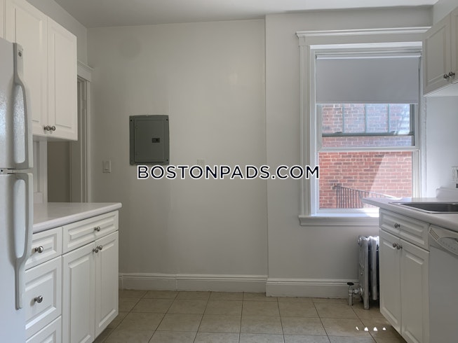 Boston - $2,650 /mo