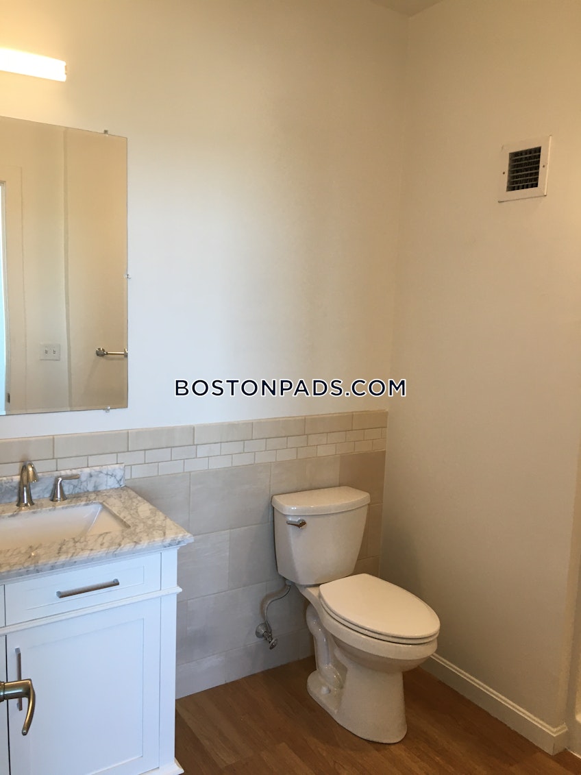 Boston - $3,950 /month