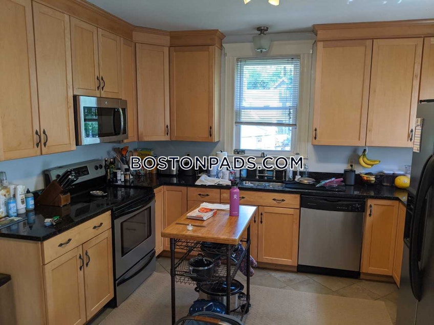 Boston - $2,350 /month