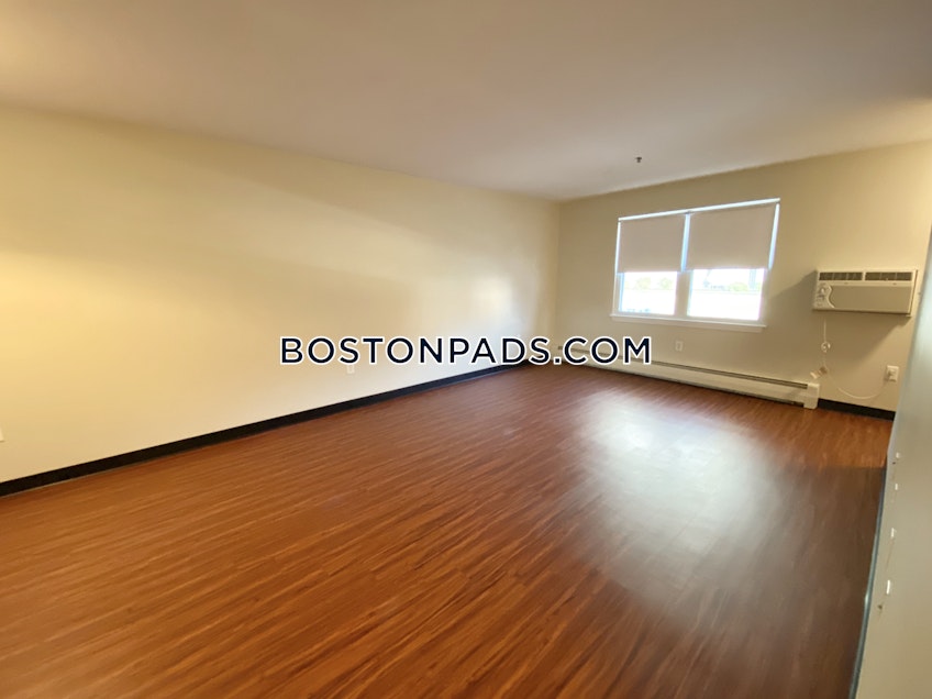 Boston - $3,600 /month