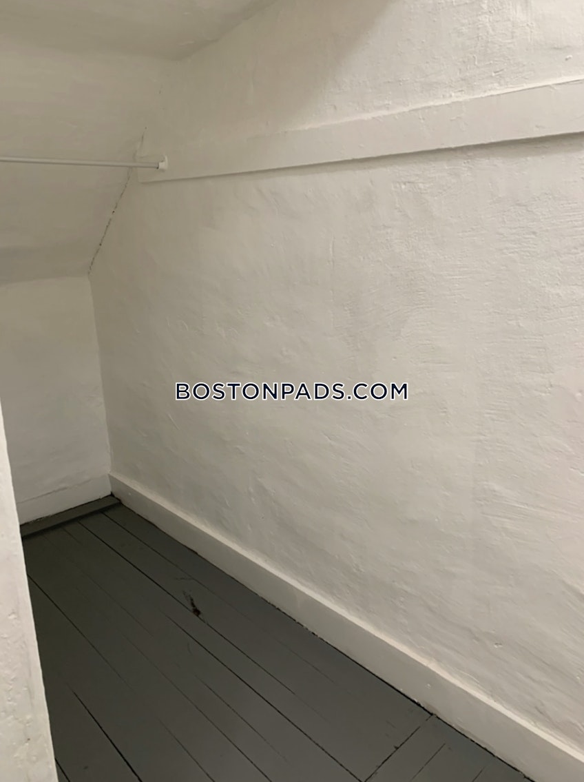 Boston - $2,250 /month