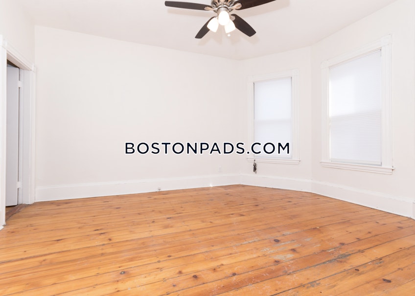 Boston - $2,250 /month