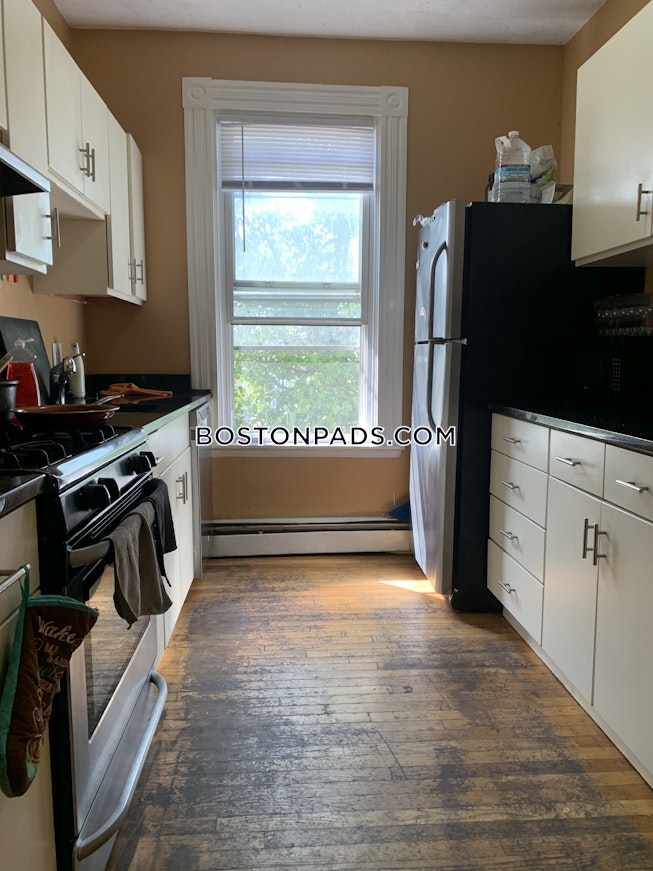 Cambridge - $4,000 /mo