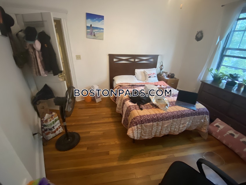 Boston - $2,500 /month