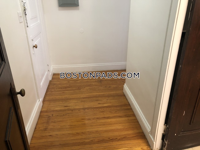 Boston - $2,665 /mo