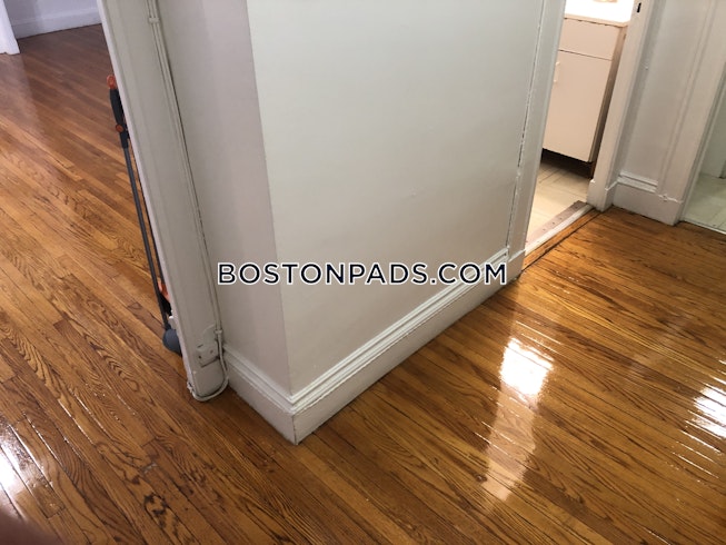Boston - $2,665 /mo