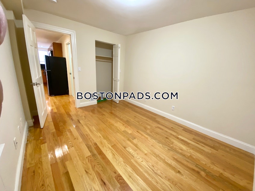 Boston - $3,000 /month