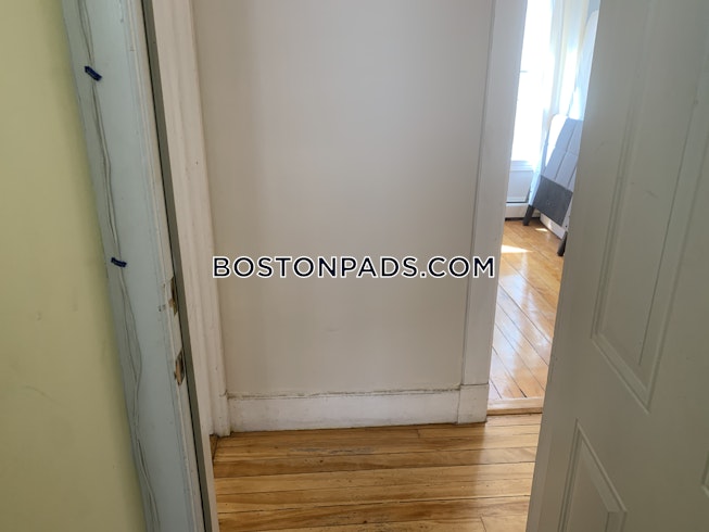 Somerville - $3,100 /mo