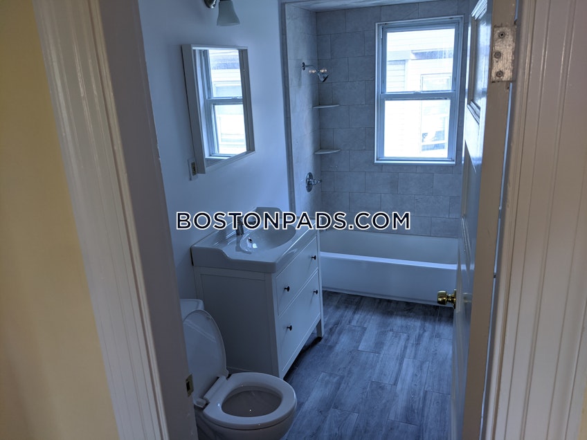 Boston - $2,800 /month