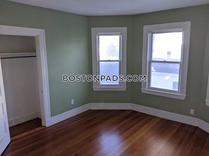 Boston - $2,800 /month