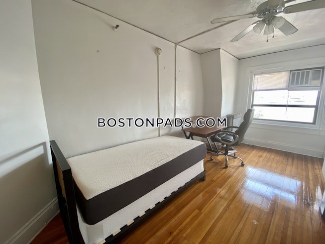 Boston - $2,225 /mo