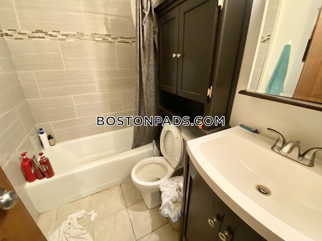 Boston - $4,350 /mo