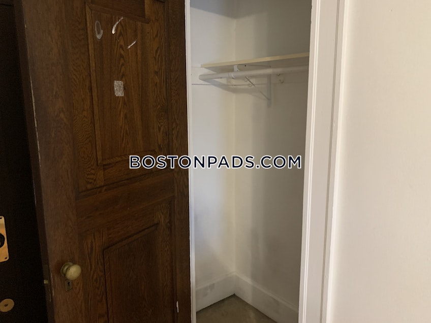 Boston - $2,000 /month