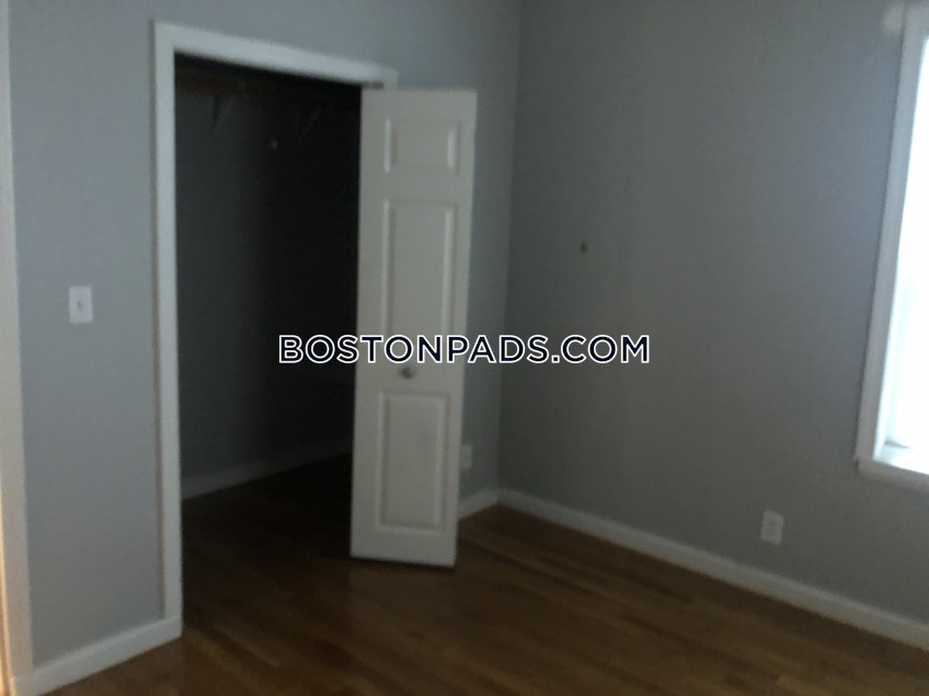 Boston - $2,100 /month