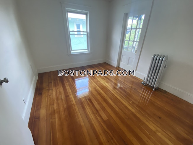 Boston - $5,600 /mo