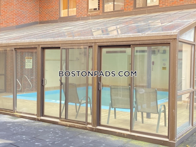 Boston - $3,800 /mo