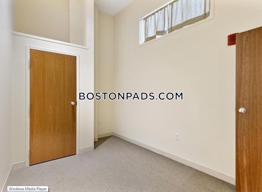 Boston - $6,750 /month