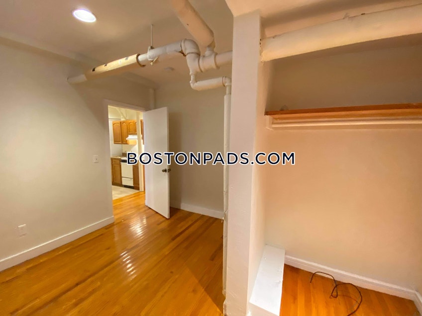 Boston - $2,750 /month