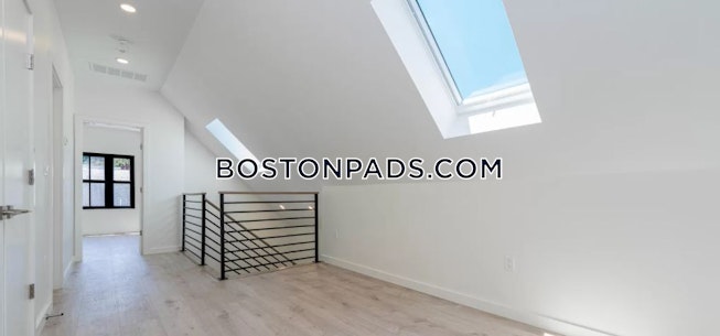 Roxbury Crossing - $8,250 /mo