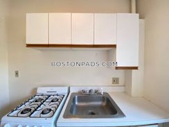 Brookline, $2,350/mo