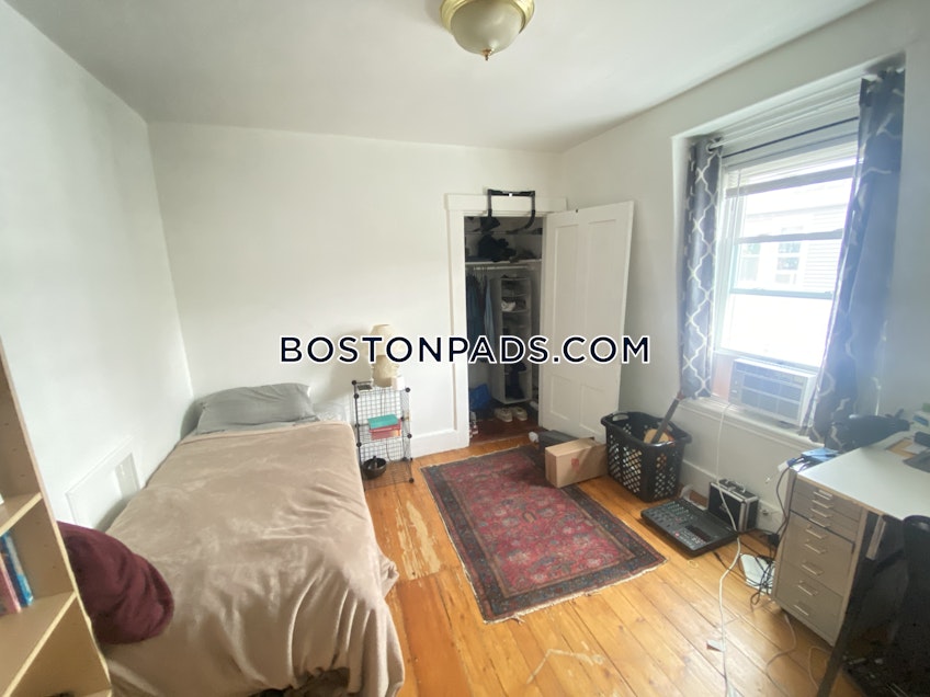 Boston - $3,300 /month