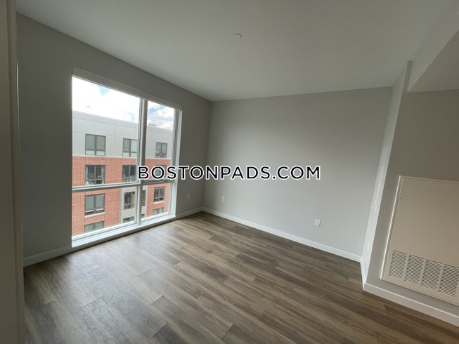 Cambridge - $3,244 /mo