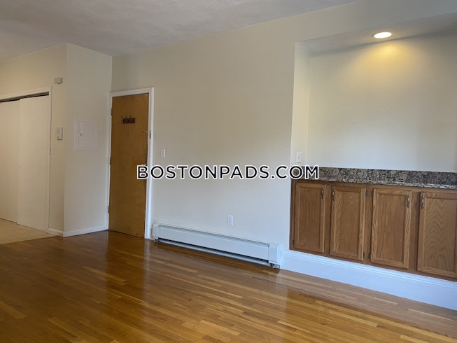 Roxbury Crossing - $2,300 /mo