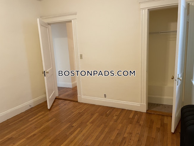 Boston - $2,225 /mo