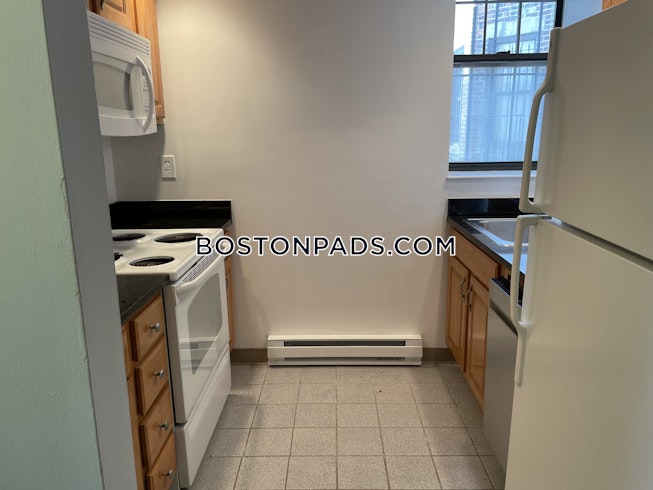 Boston - $2,650 /mo