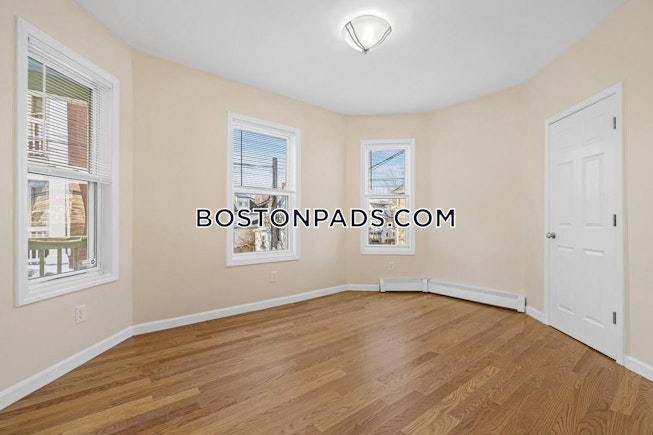 Boston - $2,800 /mo