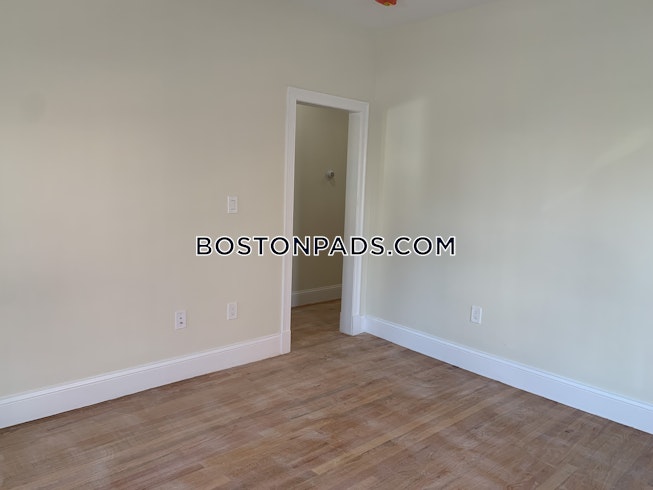 Boston - $3,700 /mo