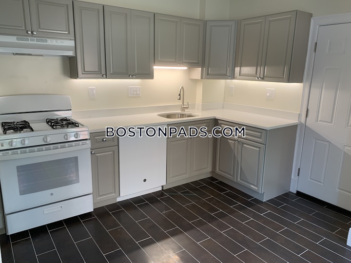 Waverly St. Boston picture 23