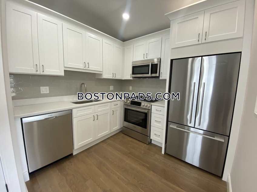 Boston - $3,895 /month