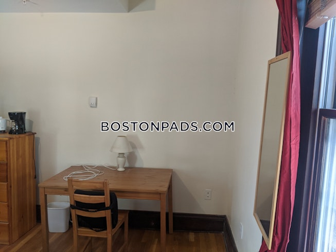 Cambridge - $1,950 /mo