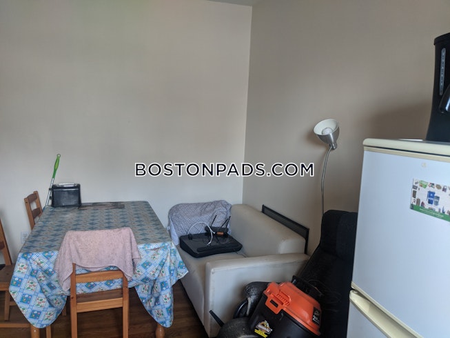 Cambridge - $1,950 /mo