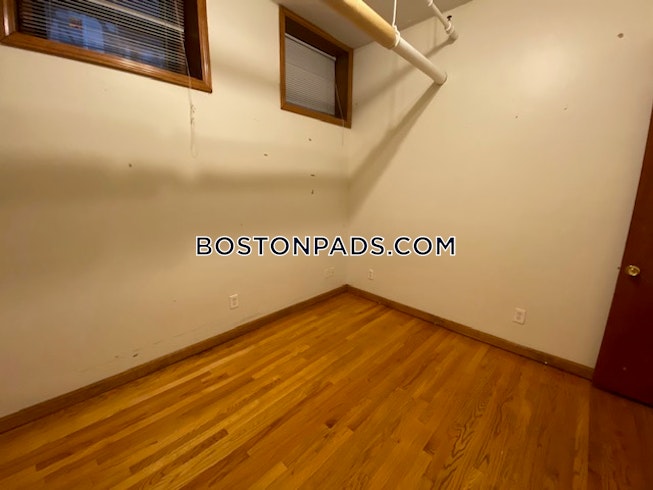 Boston - $4,850 /mo