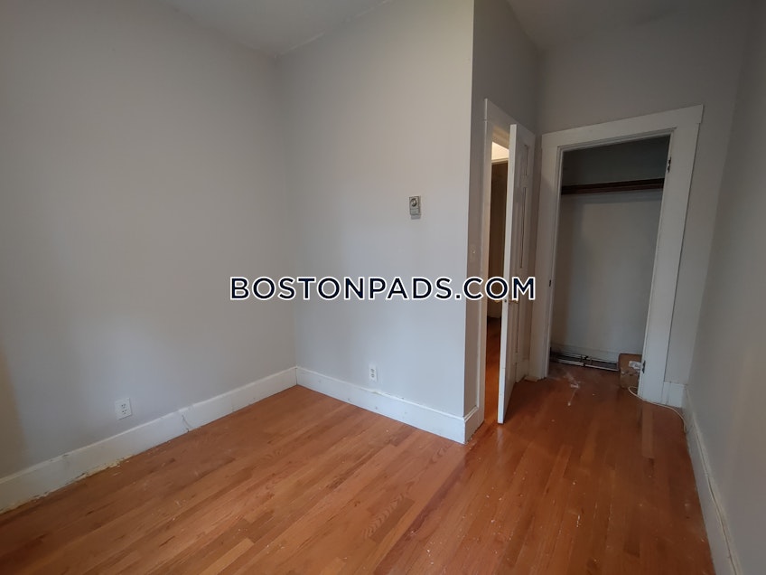 Boston - $3,300 /month