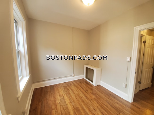 Boston - $4,750 /mo