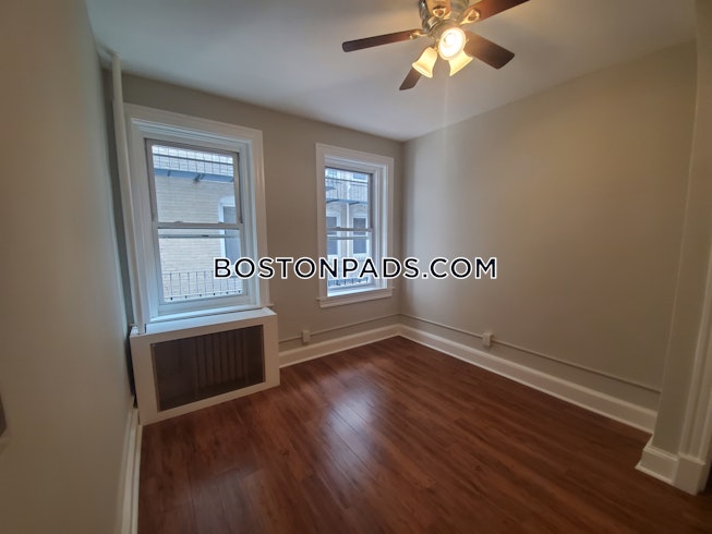 Boston - $4,750 /mo