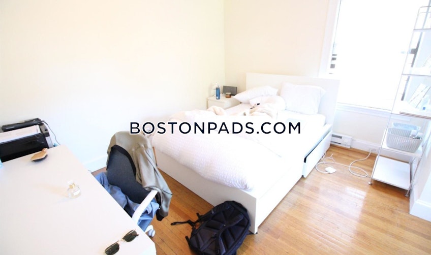 Boston - $9,500 /month